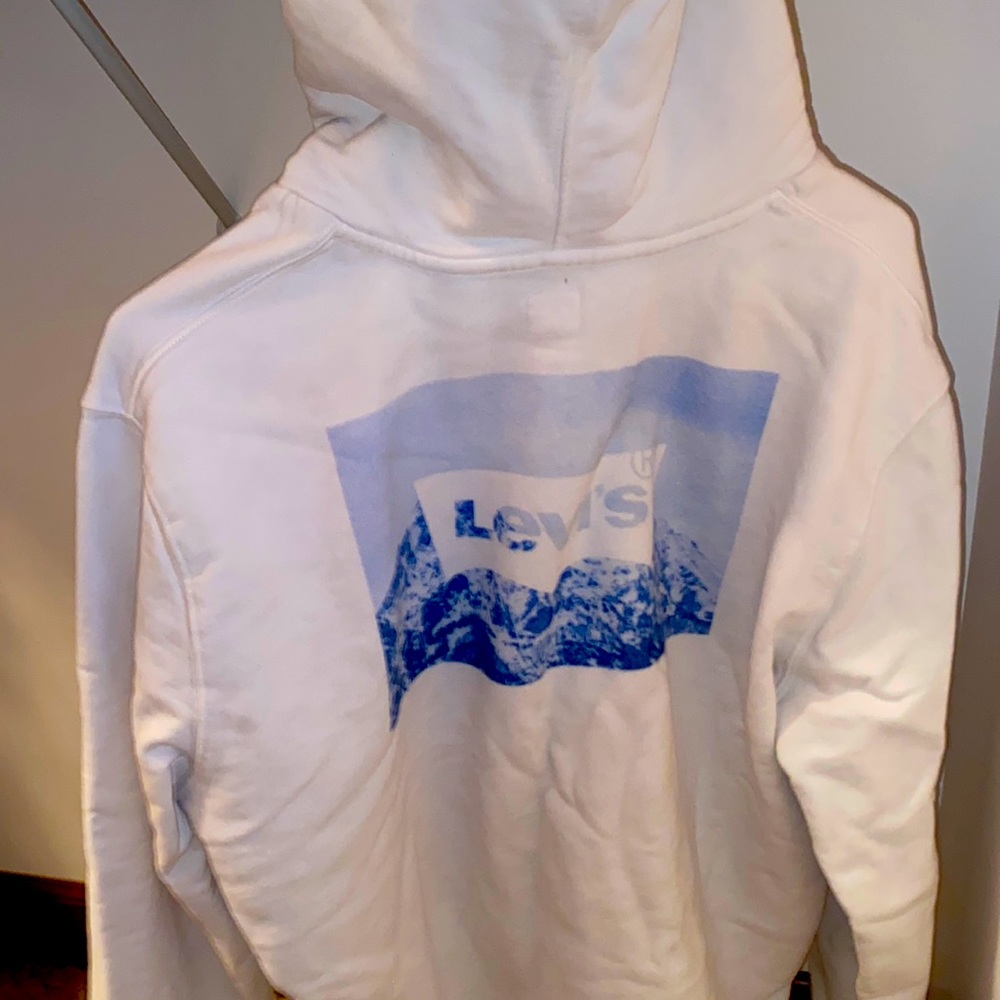 Levi’s White Hoodie